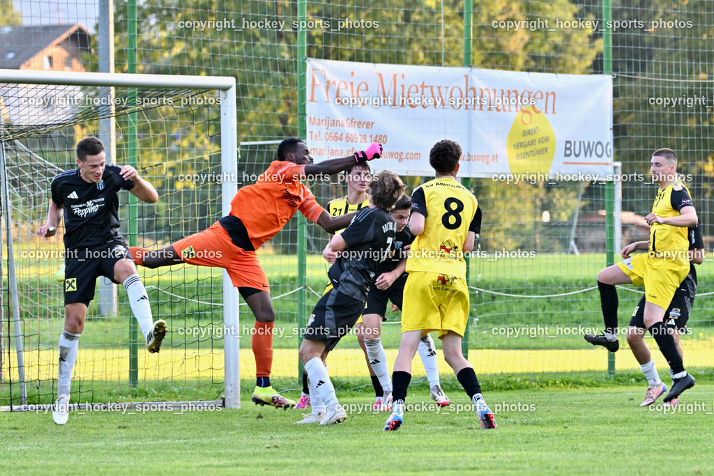 SV Arnoldstein vs. URC Thal Assling | #18 Matej Palcic Thal Assling, #99 Ayotunde Ezekiel Ikuepamitan Thal Assling, #7 Florian Michael Huber Thal Assling, #8 Arnes Sacic SV Arnoldstein, #21 Michael Fellner SV Arnoldstein, #14 Edis Sehic SV Arnoldstein, SV Arnoldstein vs. URC Thal Assling, SV Arnoldstein vs. URC Thal Assling am 09.08.2025 in Arnoldstein (Waldparkstadion Arnoldstein), Austria, (Photo by Bernd Stefan)