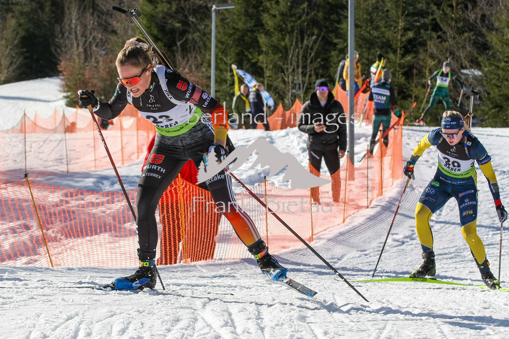 993T2121 | Marlene Fichtner