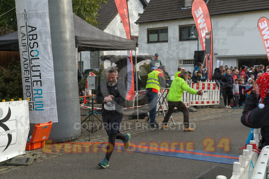 221127_1055_EV9_1467 | Sportfotografie im Rhein-Sieg Kreis, Köln, Bonn, NRW, Rheinland Pfalz, Hessen, etc. Unser Tätigkeitsfeld umfasst den Laufsport vom Volkslauf über den Marathon, Duathlon, Triathon bis zum Ultralauf wie Kölnpfad Ultra oder Schindertrail.