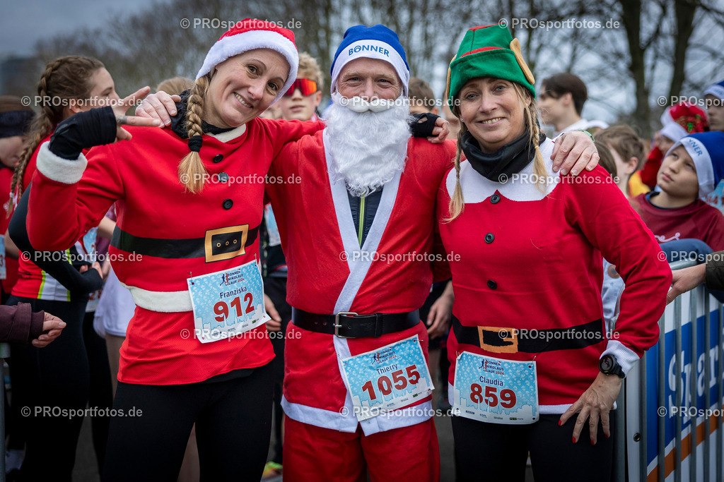 Bonner Nikolauslauf in Bonn, 08.12.2024 | Impressionen vom Bonner Nikolauslauf am 08.12.2024 in Bonn (Freizeitpark Rheinaue). Foto: BEAUTIFUL SPORTS/Axel Kohring
