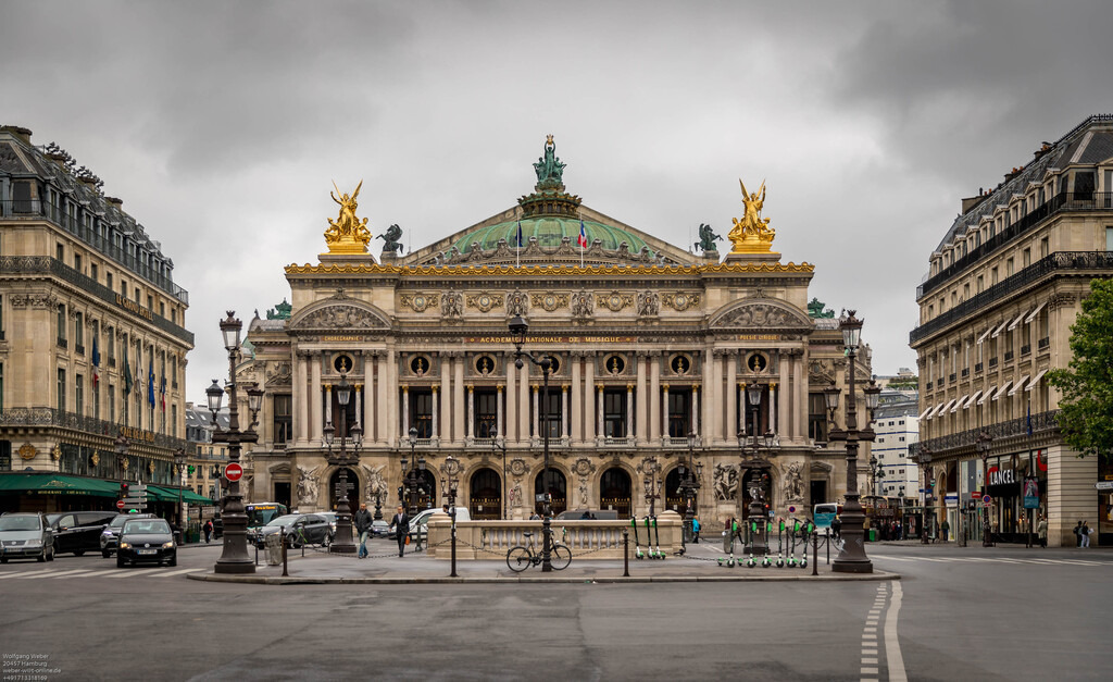 Paris 05-19-1-9 | G-VBJNHHY5Q4 #phowoto #wolfgang #weber #Hamburg #germany #photography #sell #picturestobuy #buy #pictures #sell #sport #travel #architecture #city #street #makro  - Realisiert mit Pictrs.com