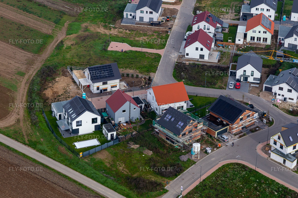 Luftbild: Neubaugebiet K2 in Kandel im Bundesland Rheinland-Pfalz in Deutschland. Foto: IMG_135178.jpg vom 06.11.2022 durch Werner Riehm/FLY-FOTO.de