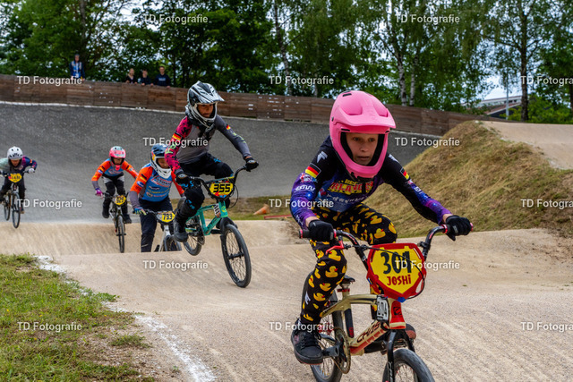 BayBMX2026-05176 | Fotogalerie von Thomas Dettweiler mit Eventbildern und lizenzfreien Fotos. Perfekt als Wandbild, für Büro, Website oder private Nutzung. - Realisiert mit Pictrs.com