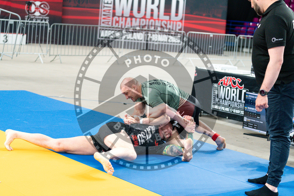 20250517PBB5366 | Athletes compete during the first day of the ADCC Amateur World Championship on May 15, 2025 in Warsaw, Poland. © Chiara Dazi / photoblackbelt