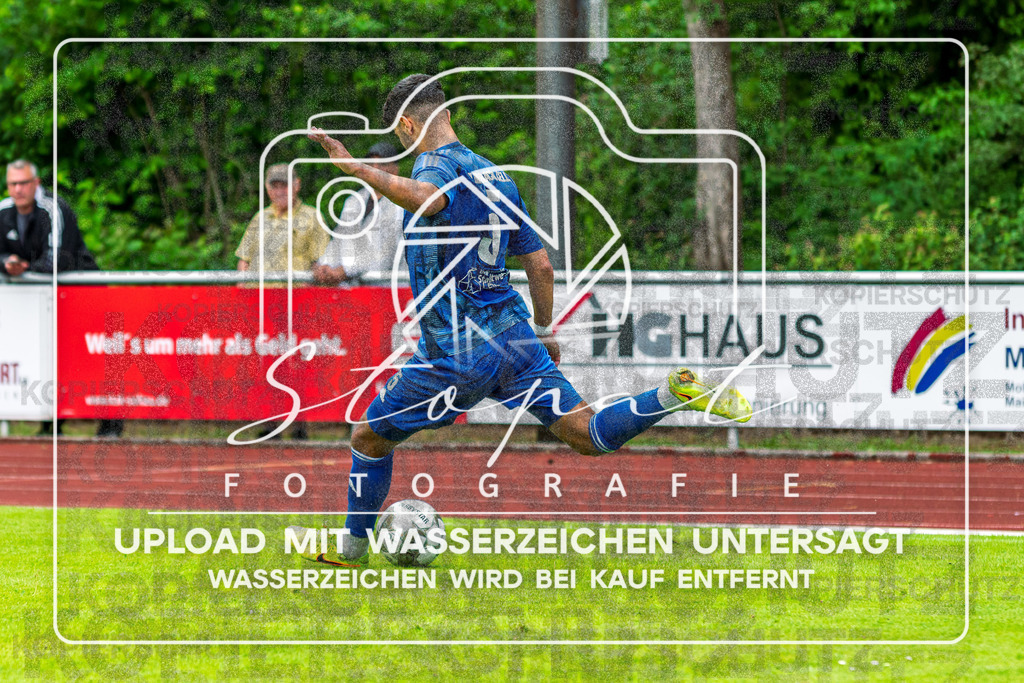 Landesliga Herren LG - TV Jahn Schneverdingen vs. MTV Eintracht Celle | Karim Jelalli (MTV Eintracht Celle #5); Landesliga Herren LG - TV Jahn Schneverdingen vs. MTV Eintracht Celle am 06.06.2026 in Osterwaldstadion, Schneverdingen - Realisiert mit Pictrs.com