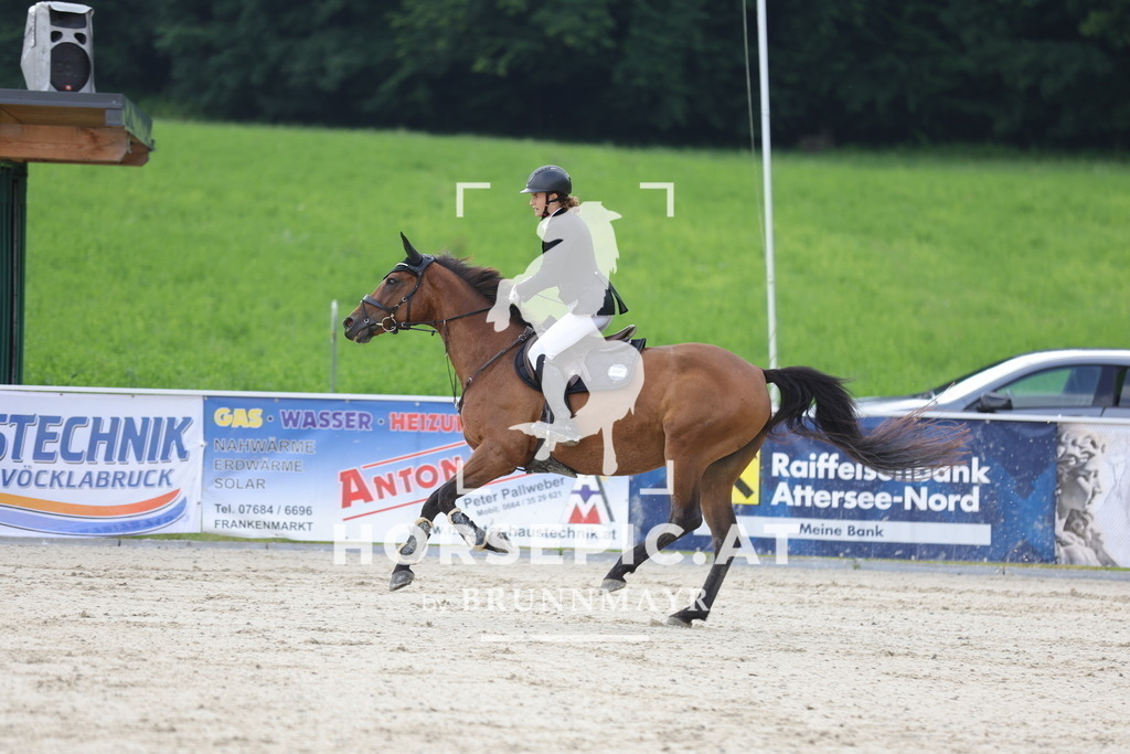 0P6A5330 | Willkommen bei Brunnmayr - Design & Fotografie – Ihrem Spezialisten für Reitturniere und Pferdeveranstaltungen in Oberösterreich, Salzburg und Bayern! Seit über 17 Jahren sind wir leidenschaftlich dabei.