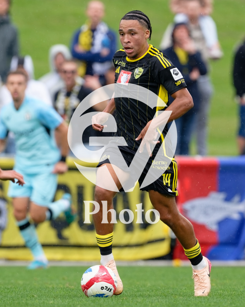 038_DZ9_2676 | Schweiz AXA Womens Super League 2025/26, FC Thun vs FC Luzern - Stockhorn Arena, Thun: 