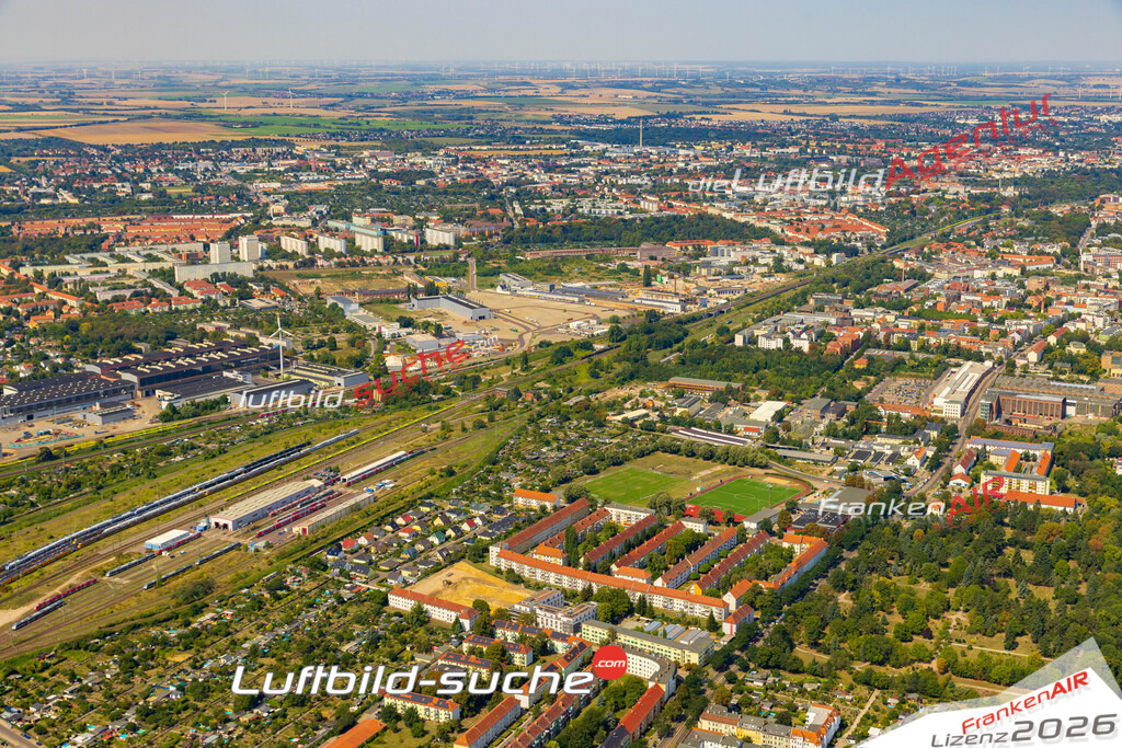 Luftbild Vs Google Maps  Fermersleben  Magdeburg -Das Luftbild wurde 2025 vom UL-Flugzeug heraus erstellt ( keine Drohnenluftbilder ) - Hochauflösende Luftaufnahme -Nicht vergleichbar mit Google Maps oder Satelittenbilder- Die Geschenkidee !Mit Lizenz und Bildrechte bestellbar