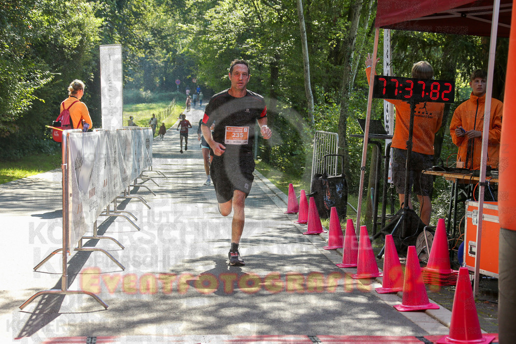 240915_1219_EX1_9828 | Sportfotografie im Rhein-Sieg Kreis, Köln, Bonn, NRW, Rheinland Pfalz, Hessen, etc. Unser Tätigkeitsfeld umfasst den Laufsport vom Volkslauf über den Marathon, Duathlon, Triathon bis zum Ultralauf wie Kölnpfad Ultra oder Schindertrail.