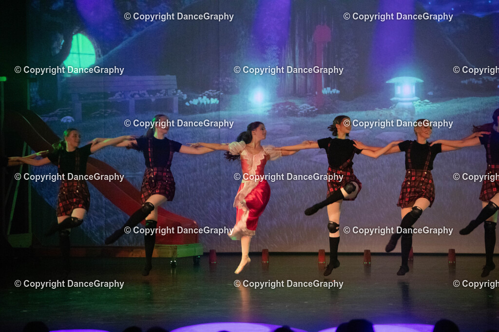 GPHY2032 | DanceGraphy - Realisiert mit Pictrs.com