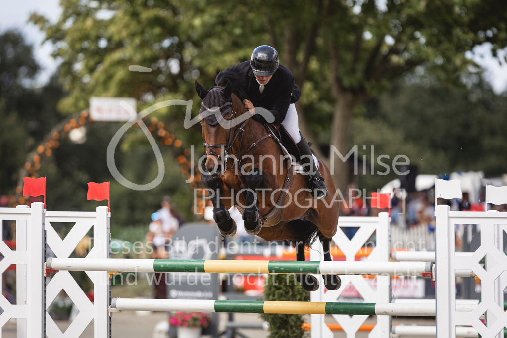 240714_BHO_GroßerPreis-613 | Deine schönsten Turniermomente als professionelle Fotos! Entdecke hochwertige Pferdesport-Fotografie im Online-Shop. Jetzt Fotos finden & bestellen!