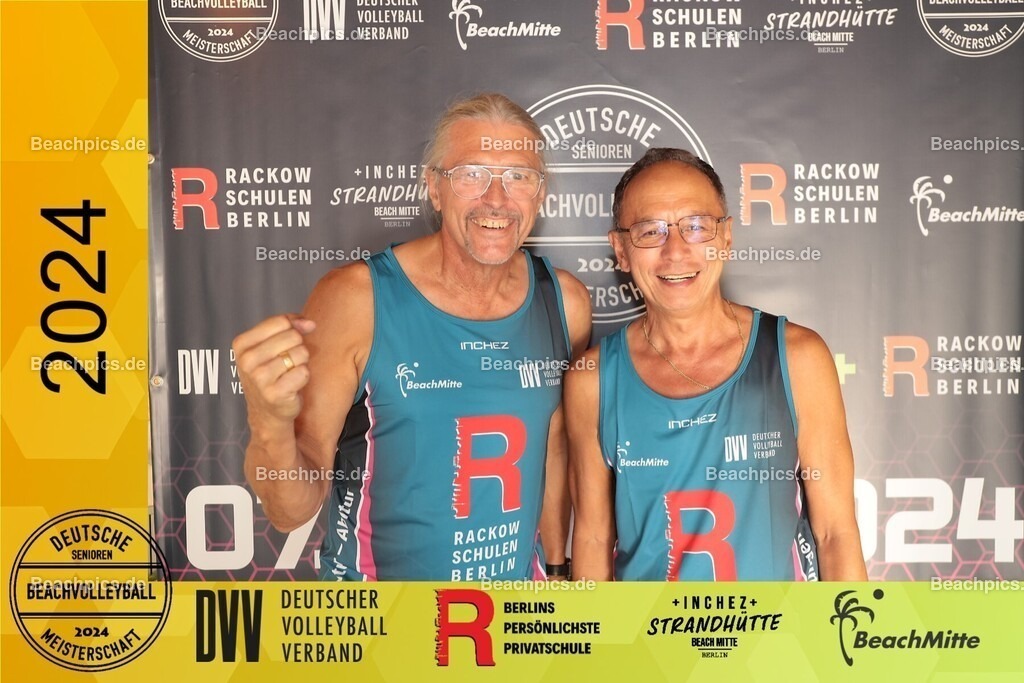 20240906_172853_299 | Sie befinden sich nun in der Bildergalerie von Beachpics.de. Sie können einzelne Bilder als Abzug, digital oder als spezielle Produkte erwerben.
Die Auswahl sehen sie, wenn sie unter dem gewünschten Bild auf Bestellen klicken!
Haben sie spezielle Wünsche,