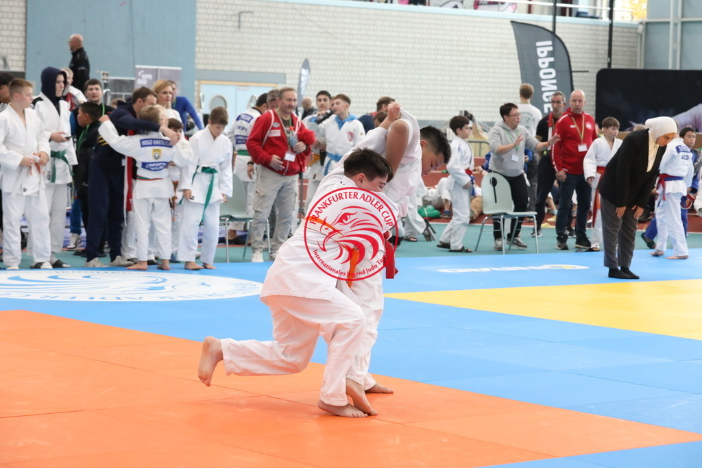 1J7A1993 | Fotos vom Adler Cup - Pictures from Adler Cup

Hier findet Ihr alle Eindrücke und großen Momente der Adler Cup Wochenenden. Here you will find all impressions and great moments of the Adler Cup weekends. - Realisiert mit Pictrs.com