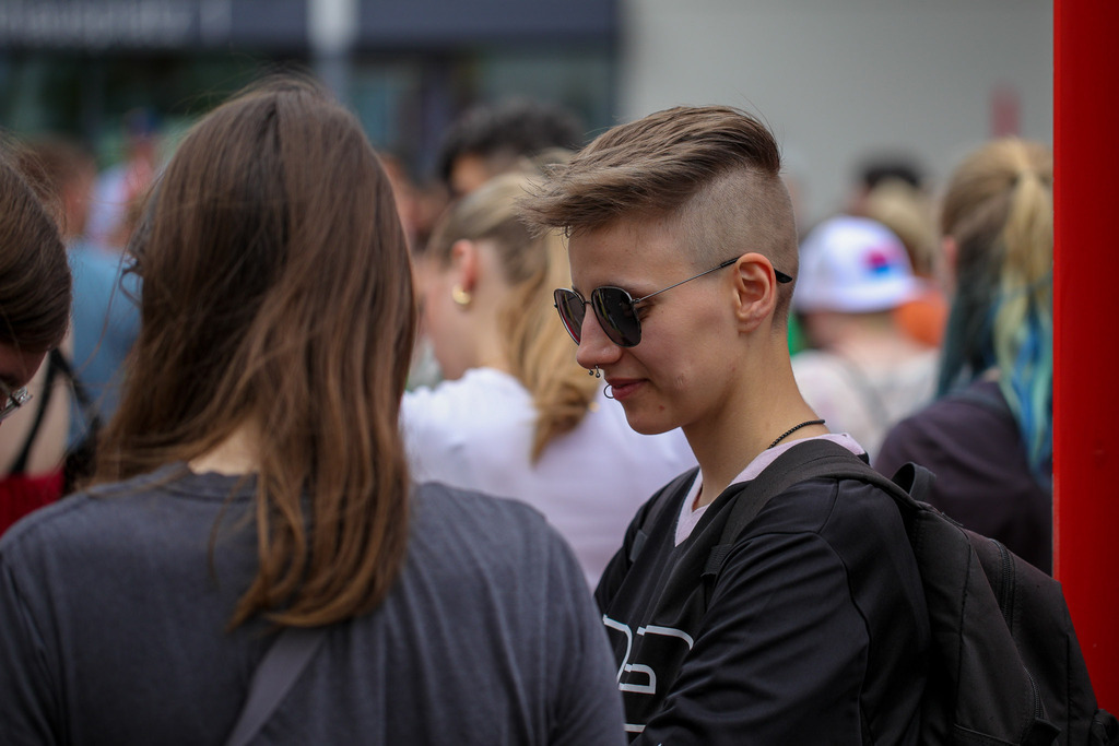 CSD_Moers_190725_140 | Bildergalerie von Sport-Ereignissen aber auch von weiteren spannenden Dingen - nicht nur vom Niederrhein. In Anlehnung an den bekannten Spruch von Hanns Dieter Hüsch heißt das Motto: "Niederrhein ist überall".  - Realisiert mit Pictrs.com