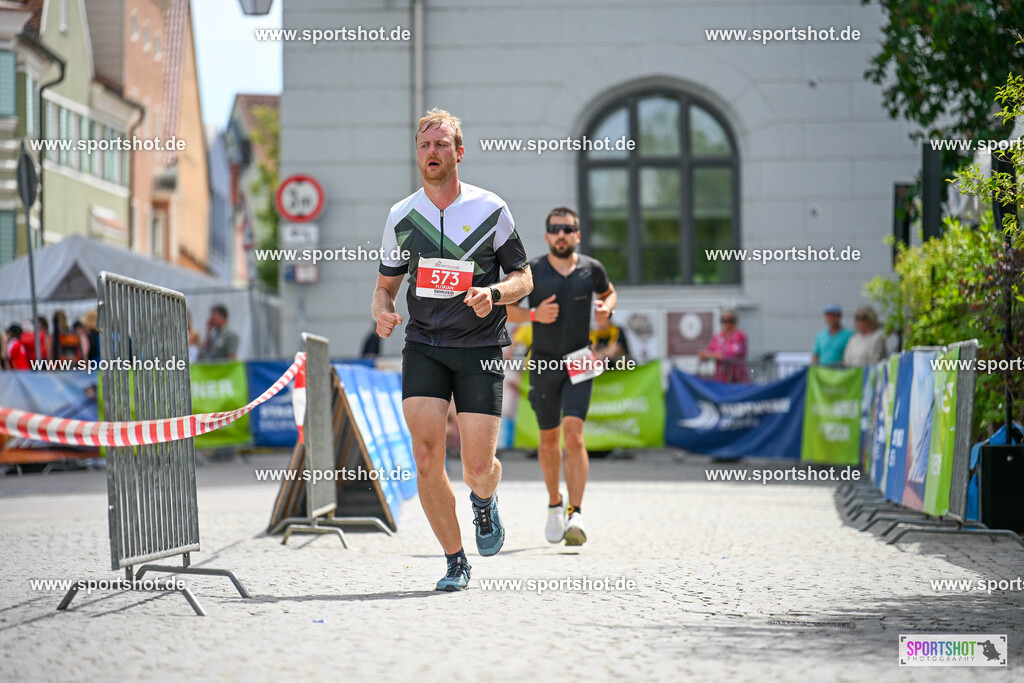 SZI_9231 | Stadttriathlon Erding 2025. #yourpictrs #sportshot_your_pictrs @Sportshotphotography #stadttriathlonerding Copyright: www.sportshot.de