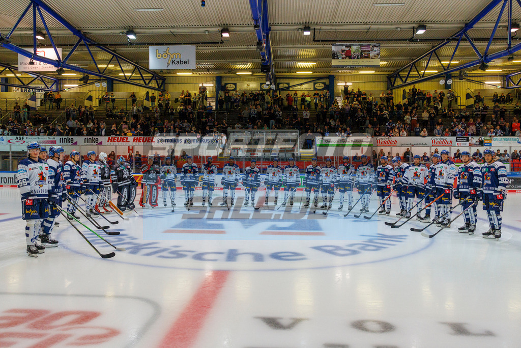 Iserlohn Roosters Training | 
DEL: Iserlohn Roosters Training - Realisiert mit Pictrs.com