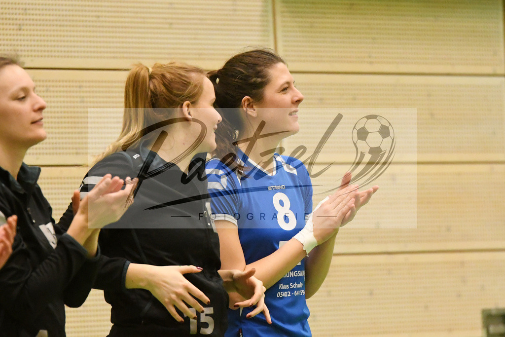 20200208_VCOASC_0043 | Volleyball, Frauen:   waehrend des Spiels der Regionalliga NordWest zwischen VC Osnabrueck und ASC 46 Goettingen in der Schlosswall-Halle am 08.02.2020 in Osnabrueck, Deutschland. - Realisiert mit Pictrs.com