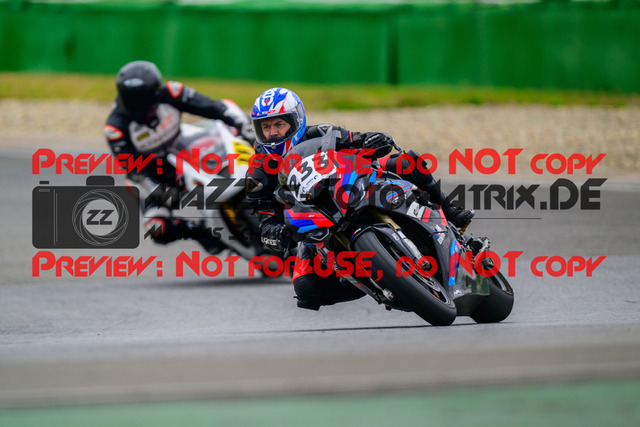 MaZZes_Fotomatrix_20240923_6007705_7685 | ROT