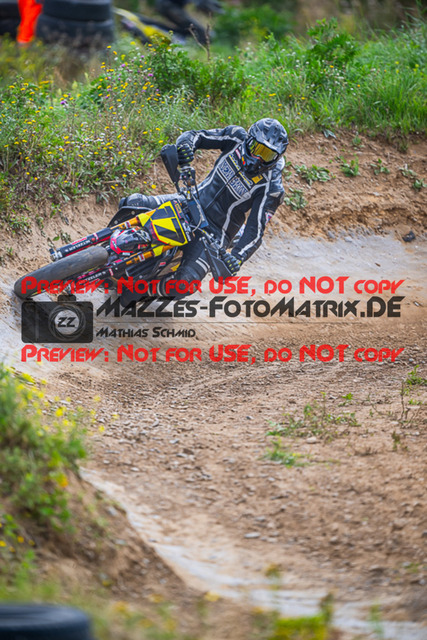 MaZZes_FotoMatrix_230813_5017 | S1