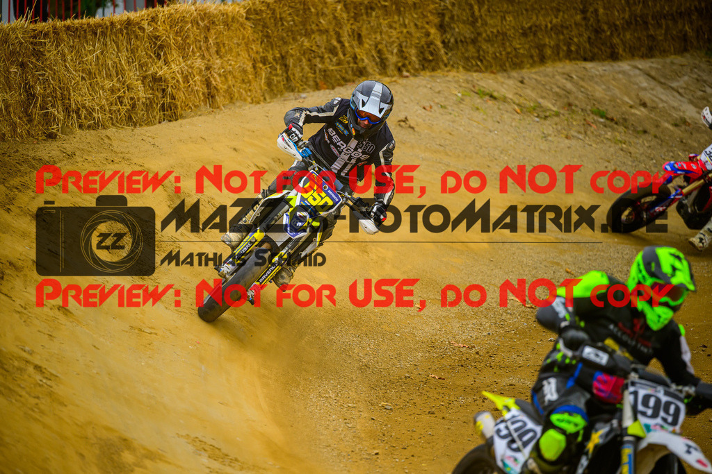 MaZZes_Fotomatrix_20251011_6021986_3677 | SENIOR