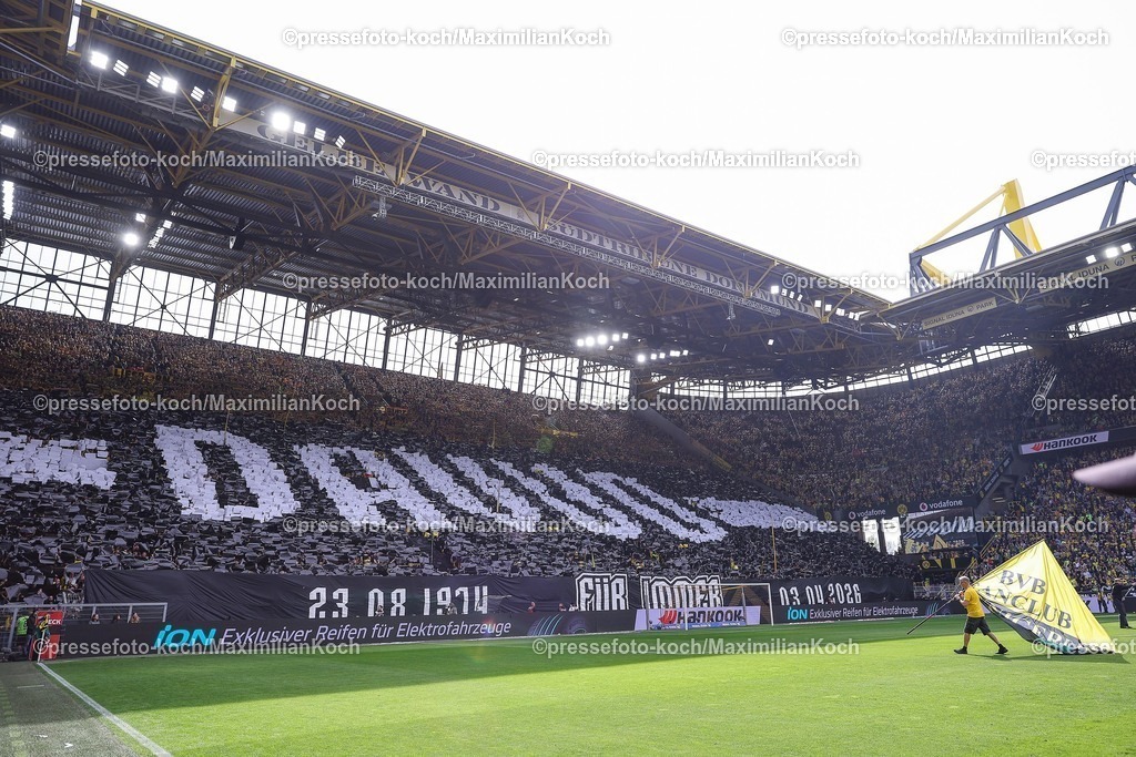 BVB11042601020 | 11.04.2026, Fußball, Borussia Dortmund - Bayer 04 Leverkusen, 1. Fußball Bundesliga, 29. Spieltag, Signal Iduna Park, Saison 2025 2026: Choreo Choreografie In Erinnerung an den verstorbenen Fan Davud  DFB regulations prohibit any use of photographs as image sequences and or quasi-video.
