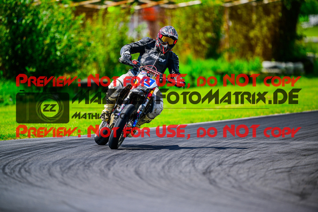 MaZZes_FotoMatrix_240714_6007705_5285 | S2