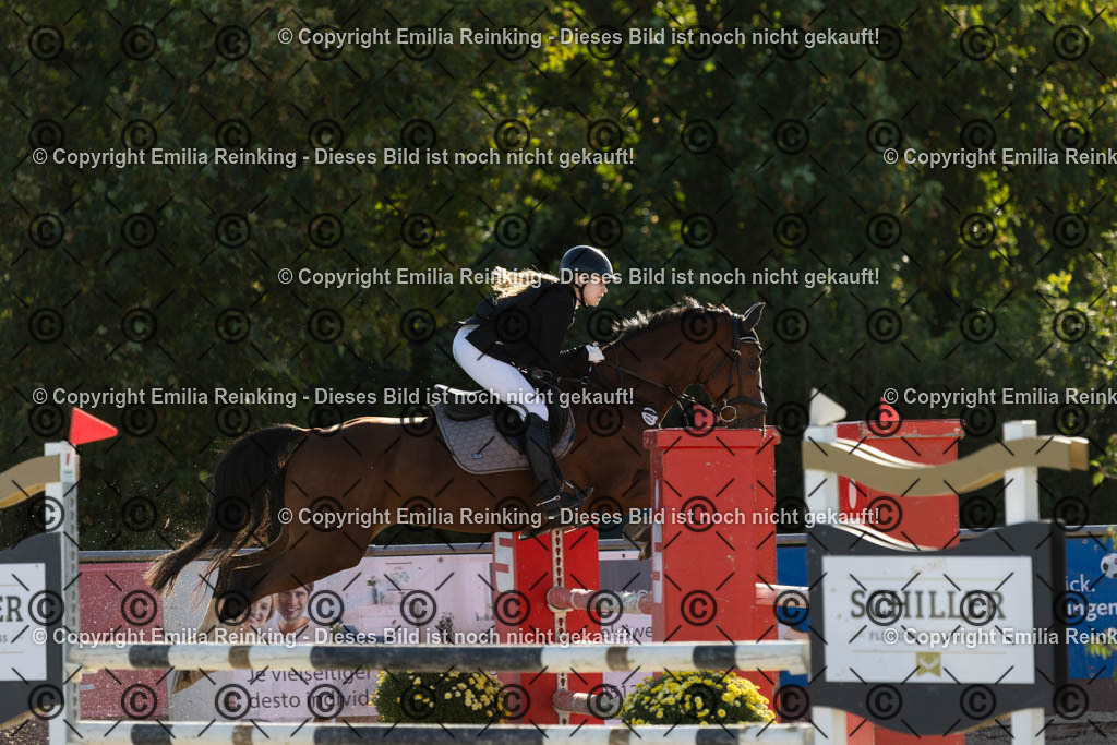 CL5A1074 | Emilia Reinking Fotografie - Realisiert mit Pictrs.com