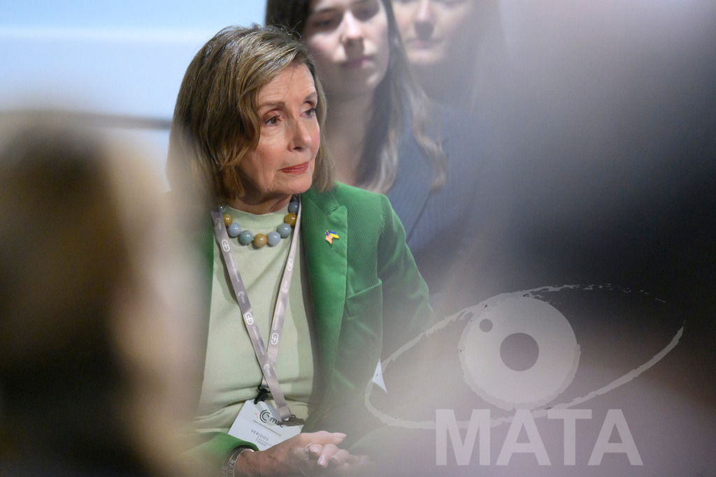 _DWA0321 | Nancy Pelosi auf der Veranstaltung Girls Just Want to Have Fundamental Rights: Fighting the Global Pushback im Rahmen der Münchner Sicherheitskonferenz 2026. München, 14.02.2026 Bayern Deutschland - Realisiert mit Pictrs.com