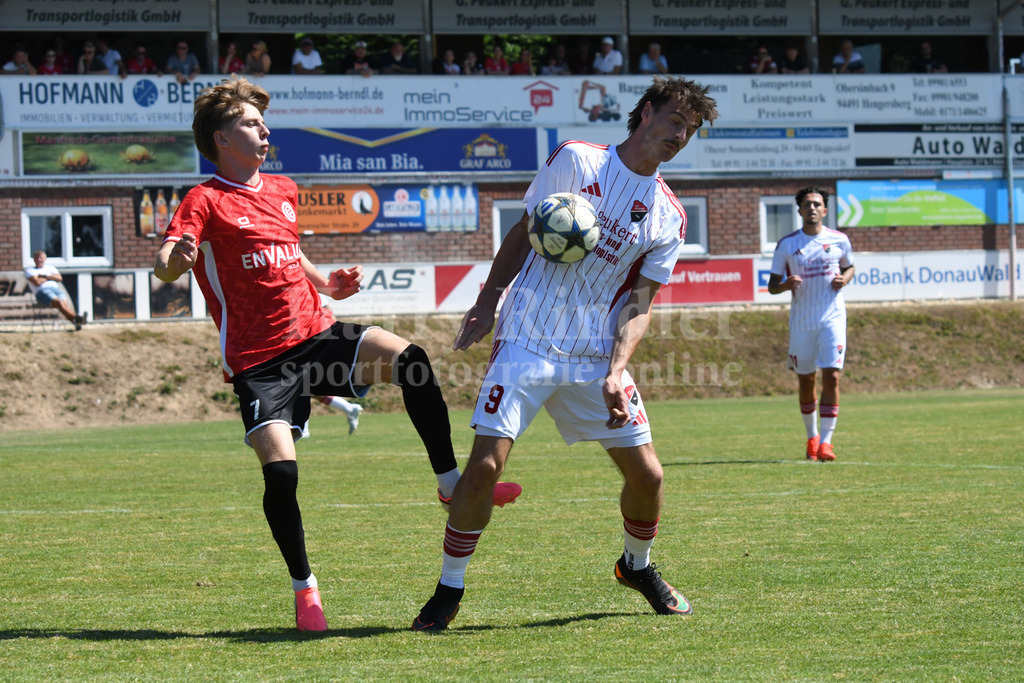 BFV Landesliga Mitte 2026/27 | Günther Denk(TSV Seebach #9) gegen Jakob Holzinger - Realisiert mit Pictrs.com