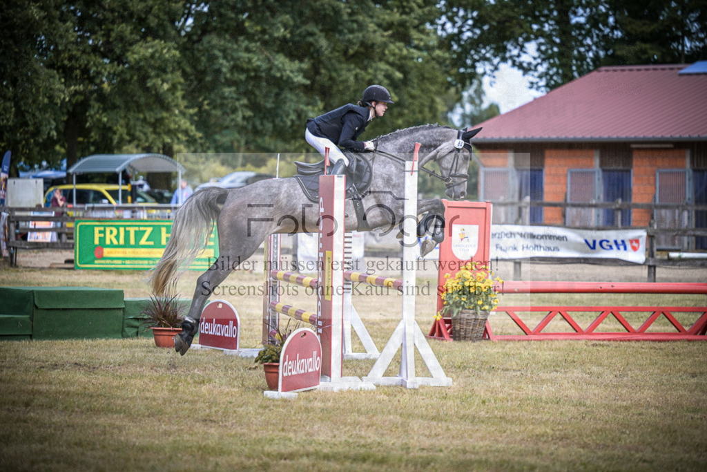 DOS_0679 | Entdecke hochwertige Reitturnierfotos von Foto Oger. Professionell, emotional und authentisch – jetzt Lieblingsmomente im Shop bestellen.Deutschlandweite Turnierfotografie. - Realisiert mit Pictrs.com