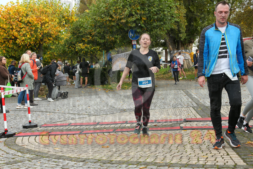 241020_1020_EX1_8815 | Sportfotografie im Rhein-Sieg Kreis, Köln, Bonn, NRW, Rheinland Pfalz, Hessen, etc. Unser Tätigkeitsfeld umfasst den Laufsport vom Volkslauf über den Marathon, Duathlon, Triathon bis zum Ultralauf wie Kölnpfad Ultra oder Schindertrail.