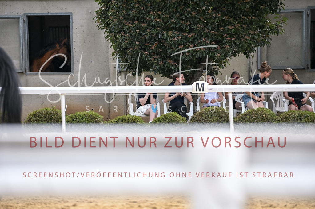 Schugtsche-Aluta25-55.Dressurreiterprf.L1Tr-193 | Schugtsche Fotografie - Realisiert mit Pictrs.com