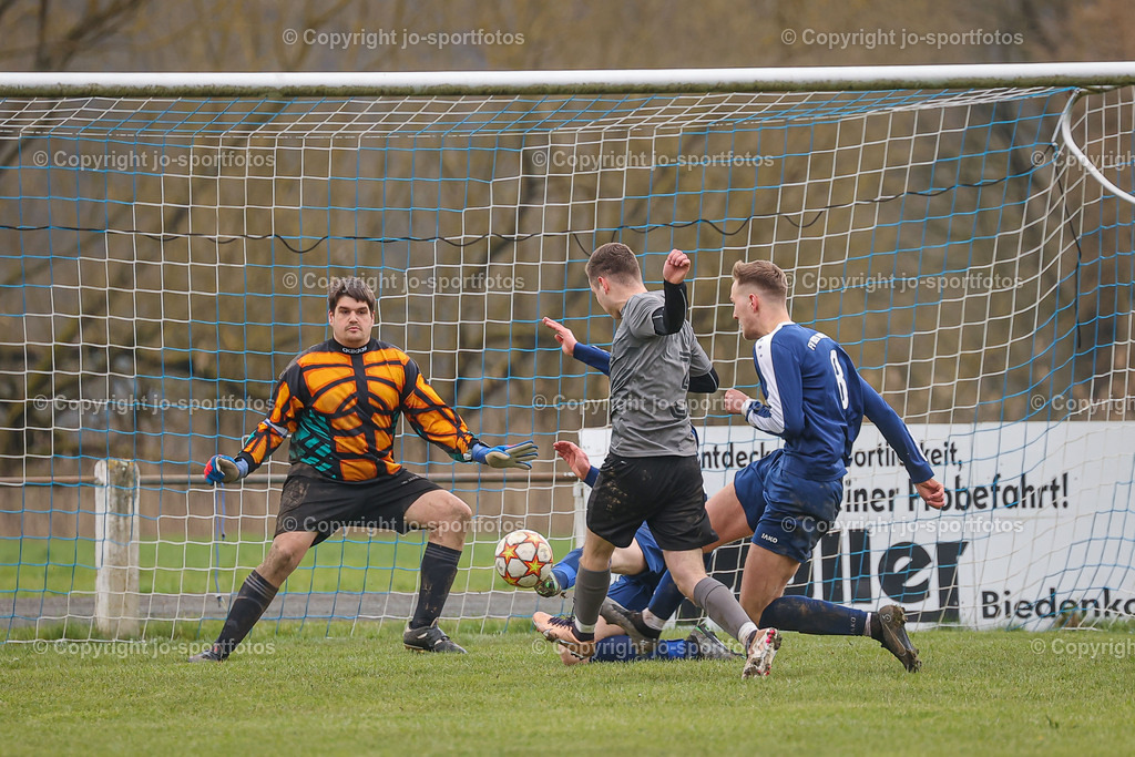 Kombach_Wiesenbach (161) | 08.04.2023; Kreisliga B Biedenkopf; Rasenplatz Kombach; FC Kombach - FV Wiesenbach; Ergebnis 4:4 (2:1)
