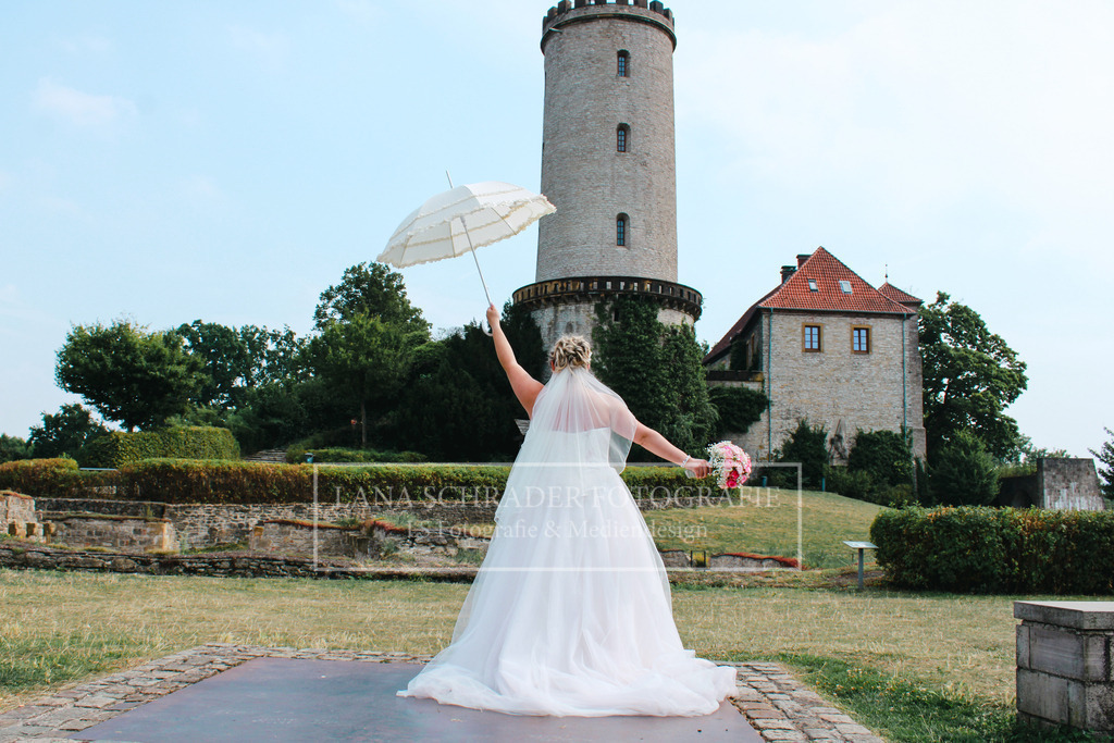 Hochzeit Danica _ Jan 26.08.22-05 | lanaschraderfotografie - Realisiert mit Pictrs.com