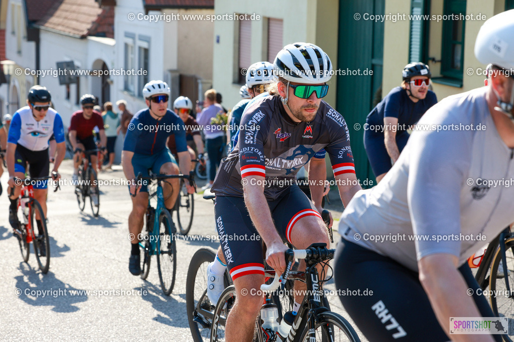 157_AR6_8591 | Neusiedlersee Radmarathon 2026@sportshot_your_pictrs #yourpictures#roadtowm2029 #nrm #neusiedlerseeradmarathon #neusiedlersee #neusiedlerseetourismus #burgenland #mörbisch #nrm26 #burgenlandtourismus #voglundco #poweredbyburgenlandtourismus #radsport #rad #marathon #ucigranfondo #visitburgenland #ucigranfondoworldseries
