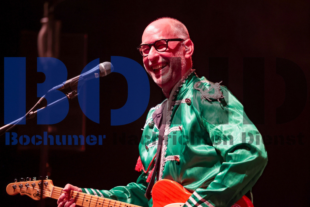 Zeltfestival Ruhr 2024 - Get Back / Beatles Tribute  {date} -  | {headline}(Foto: Sebastian Sendlak / BOND) - Realisiert mit Pictrs.com