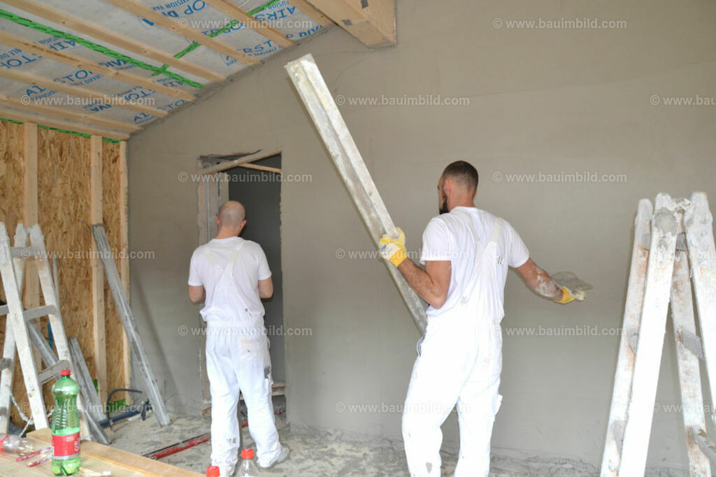 bib-lg18-putzarbeiten-0040 | Nach LV-Leistungsgruppen sortierte Detailfotos über den Bau eines Hauses. Alle Hausbau-Bilder direkt vom Urheber und Autor der Website Haus-Selber-Bauen.com