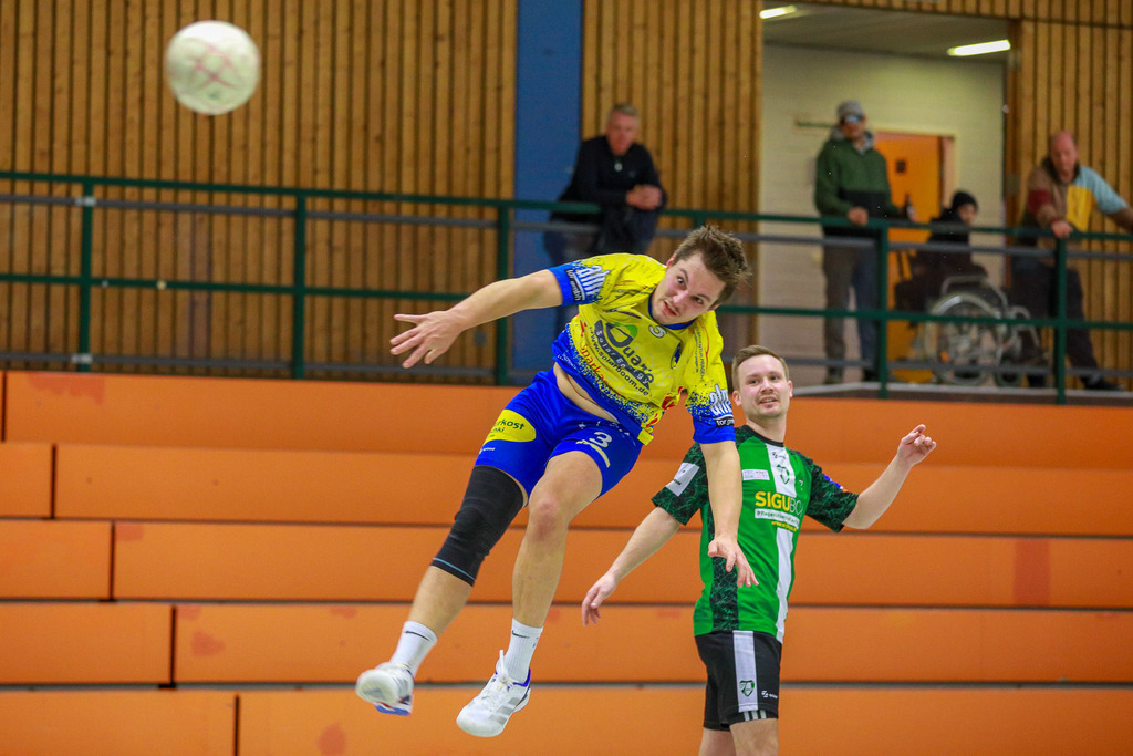 SVN_HcTvRhede_131225_052 | Bildergalerie von Sport-Ereignissen aber auch von weiteren spannenden Dingen - nicht nur vom Niederrhein. In Anlehnung an den bekannten Spruch von Hanns Dieter Hüsch heißt das Motto: "Niederrhein ist überall".  - Realisiert mit Pictrs.com