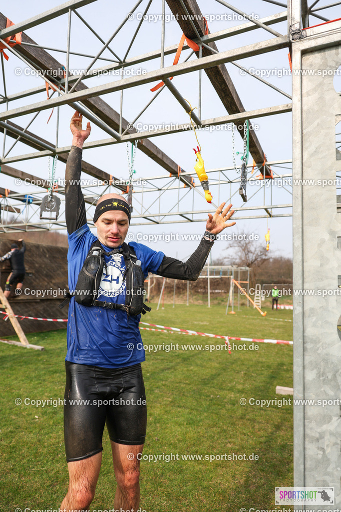 LUR_2343 | Rund um das Thema Sport-Event-Fotografie & individuelle Teilnehmerfotos. Jeder Teilnehmer wird fotografiert.
