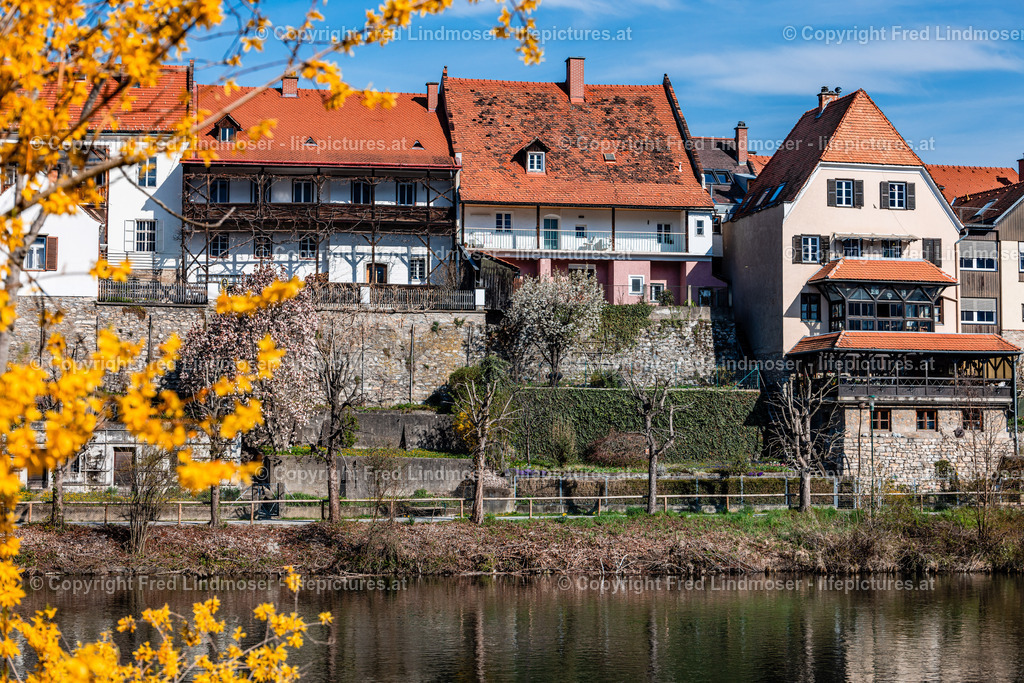 Frohnleiten Osterdeko 09042025 | Fotos und Fotoprodukte - Realisiert mit Pictrs.com