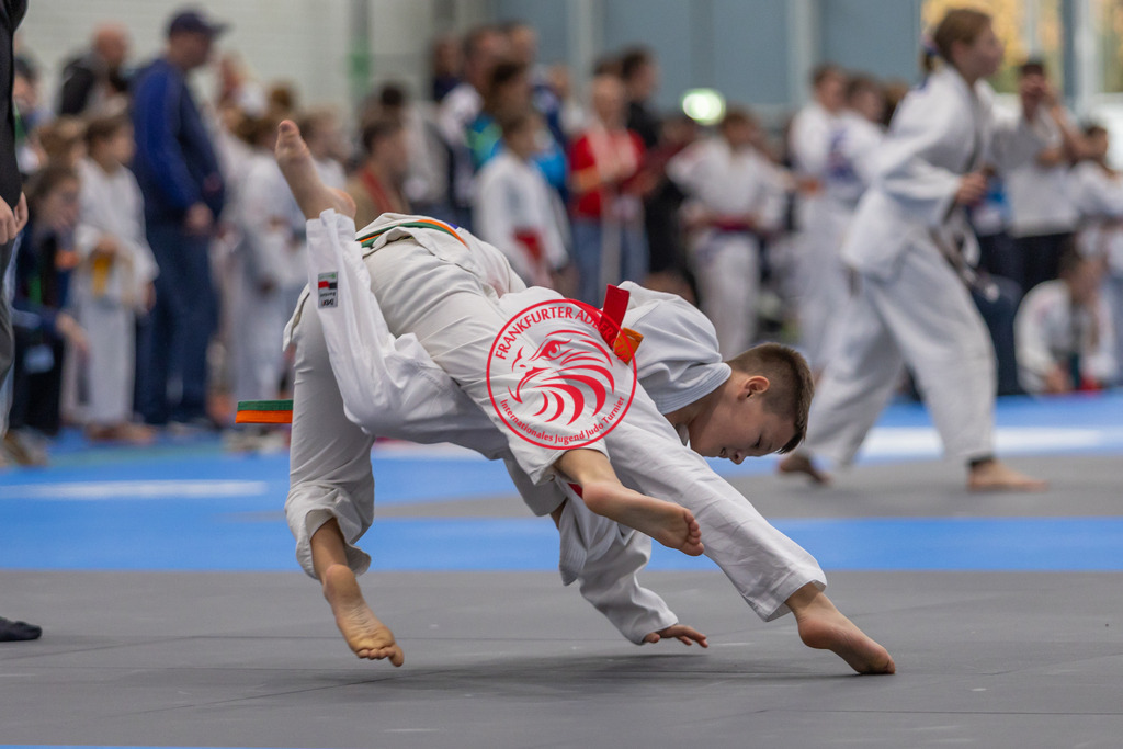 Internationaler Adler Cup 2024 | Foto vom Internationalen Adler Cup Judo Turnier im Sport- und Freizeitzentrum Kalbach im Oktober 2024 - Realisiert mit Pictrs.com
