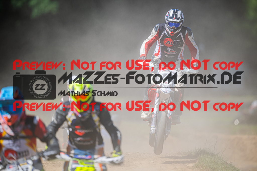 MaZZes_FotoMatrix_220702_5490 | UE40