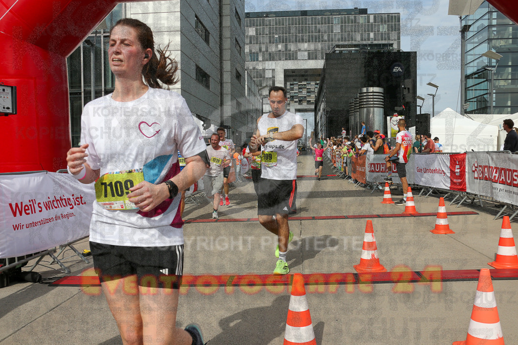 250920_1329_EX1_4966 | Sportfotografie im Rhein-Sieg Kreis, Köln, Bonn, NRW, Rheinland Pfalz, Hessen, etc. Unser Tätigkeitsfeld umfasst den Laufsport vom Volkslauf über den Marathon, Duathlon, Triathon bis zum Ultralauf wie Kölnpfad Ultra oder Schindertrail.
