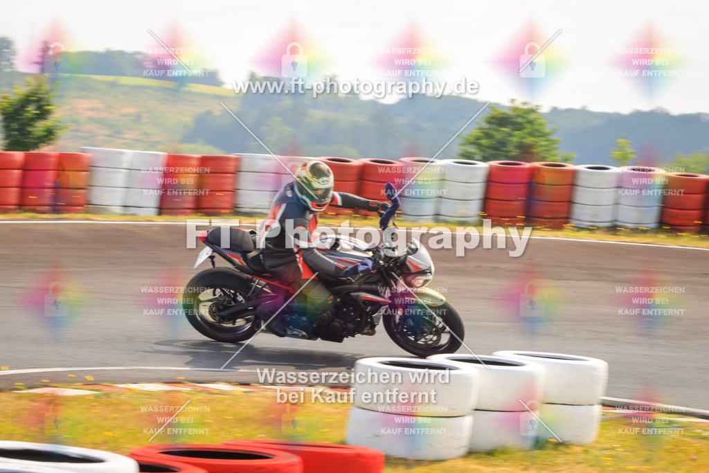 _DSK2403 | Hier findet Ihr Bilder von Touristenfahrten auf der Nürburgring Nordschleife oder von anderen Veranstaltungen die ich besucht habe. Viel Spass beim Durch Schauen 