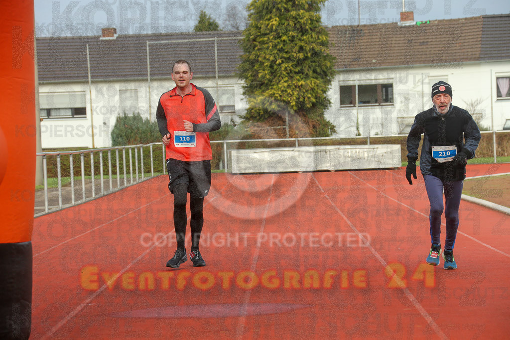 230129_1124_EX1_4846 | Sportfotografie im Rhein-Sieg Kreis, Köln, Bonn, NRW, Rheinland Pfalz, Hessen, etc. Unser Tätigkeitsfeld umfasst den Laufsport vom Volkslauf über den Marathon, Duathlon, Triathon bis zum Ultralauf wie Kölnpfad Ultra oder Schindertrail.