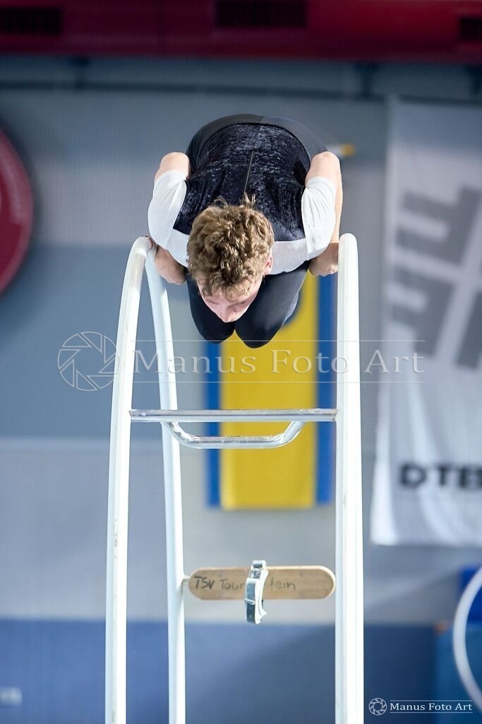 2024-06-20-2-B-DSC-00051 | Professionelle Sportfotografie in Hamburg, Schleswig-Holstein und Niedersachsen – spezialisiert auf Rhönrad, Geräteturnen, Leistungsturnen und rhythmische Sportgymnastik. Bundesweite Begleitung von Rhönrad-Events. Jetzt Sport-Fotos - Realisiert mit Pictrs.com