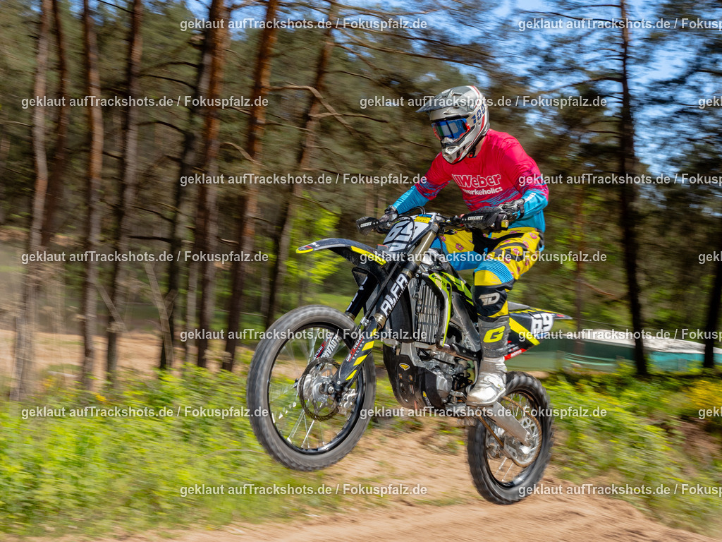 Fischbach-121 | Trackshots.de / Fokuspfalz.de - Realisiert mit Pictrs.com