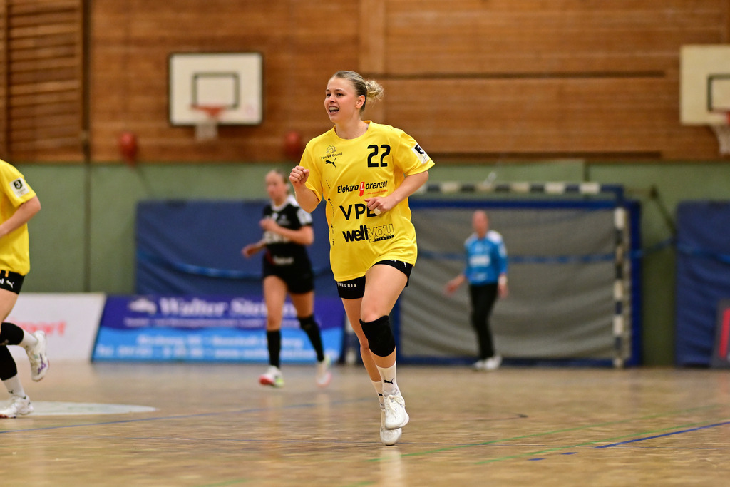 Handball I Frauen I Saison 2025-2026 I 3. Liga Nord I 1. Spieltag I SV Henstedt-Ulzburg - TSV Altenholz | Der Sportfotograf. - Realisiert mit Pictrs.com