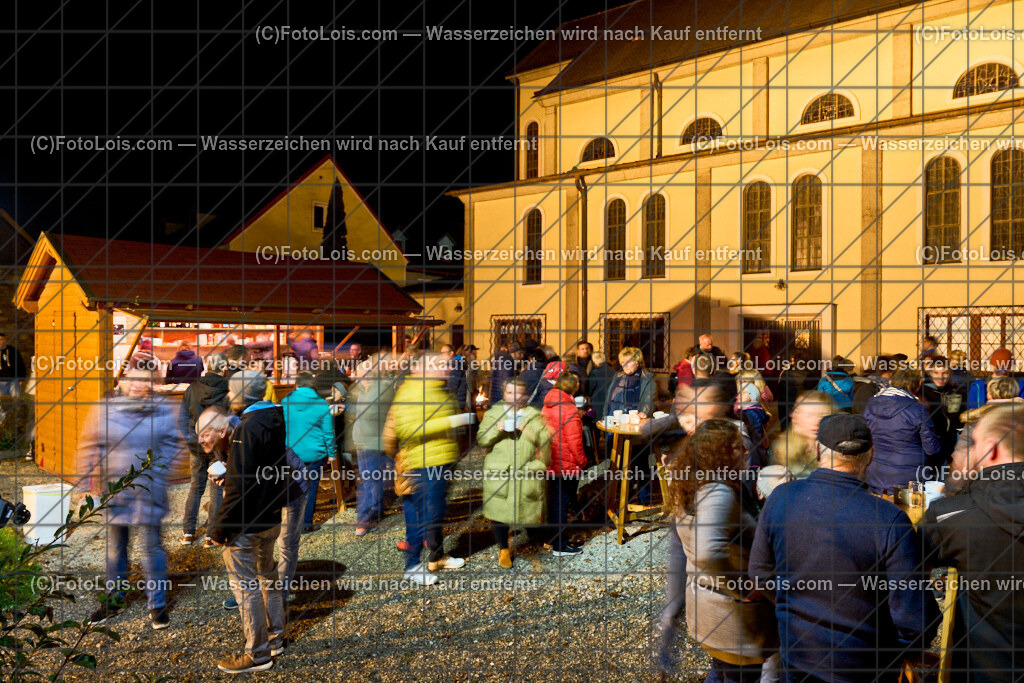 ALP8683_Nacht der tausend Lichter_Verkoestigung | (C)FotoLois.com, Alois Spandl. 'Nacht der 1000 Lichter' in der Pfarrkirche Wieselburg, Do 31. Oktober 2024.