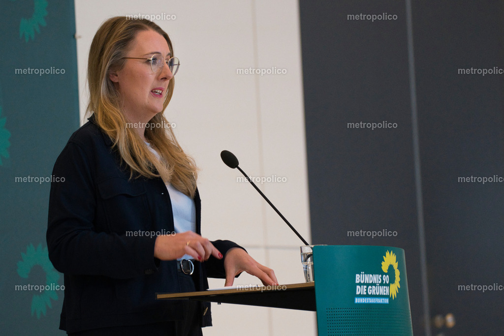 Katharina Dröge (12) | Metropolico